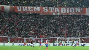 Primul trofeu după o pauză de cinci ani: Dinamo a învins ACS Poli Timişoara, scor 2-0, şi a câştigat Cupa Ligii