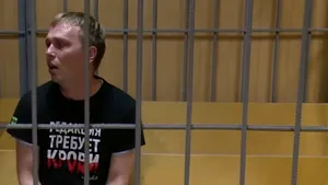 Jurnalistul de investigaţii Ivan Golunov a fost plasat în arest la domiciliu, la Moscova | VIDEO