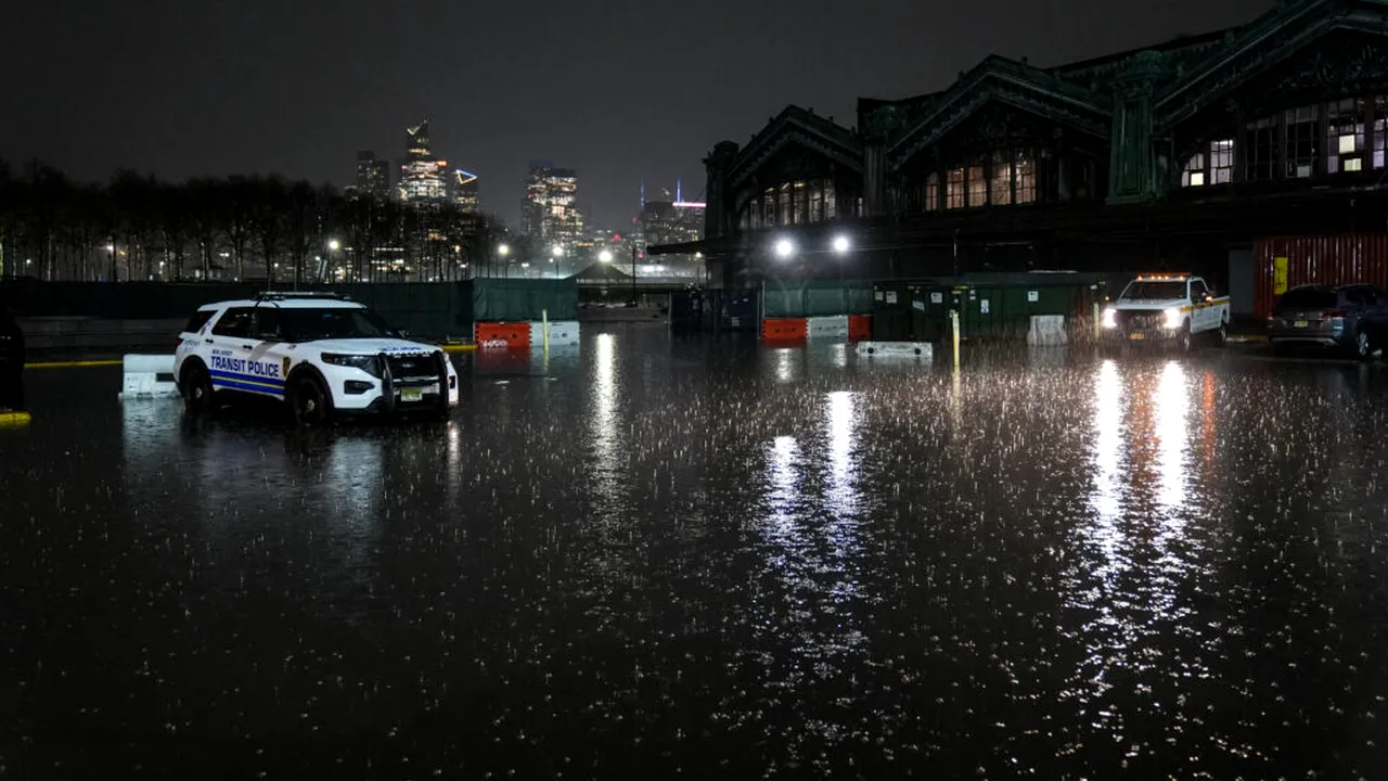 Bilanțul furtunilor și inundațiilor „devastatoare