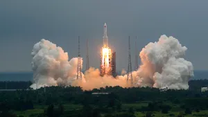 China se pregăteşte să lanseze modulul staţiei spaţiale cu o rachetă gigantică