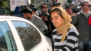 Izaura Anghel spune că 300.000 euro din banii daţi lui Mircea Băsescu au ajuns la fratele acestuia