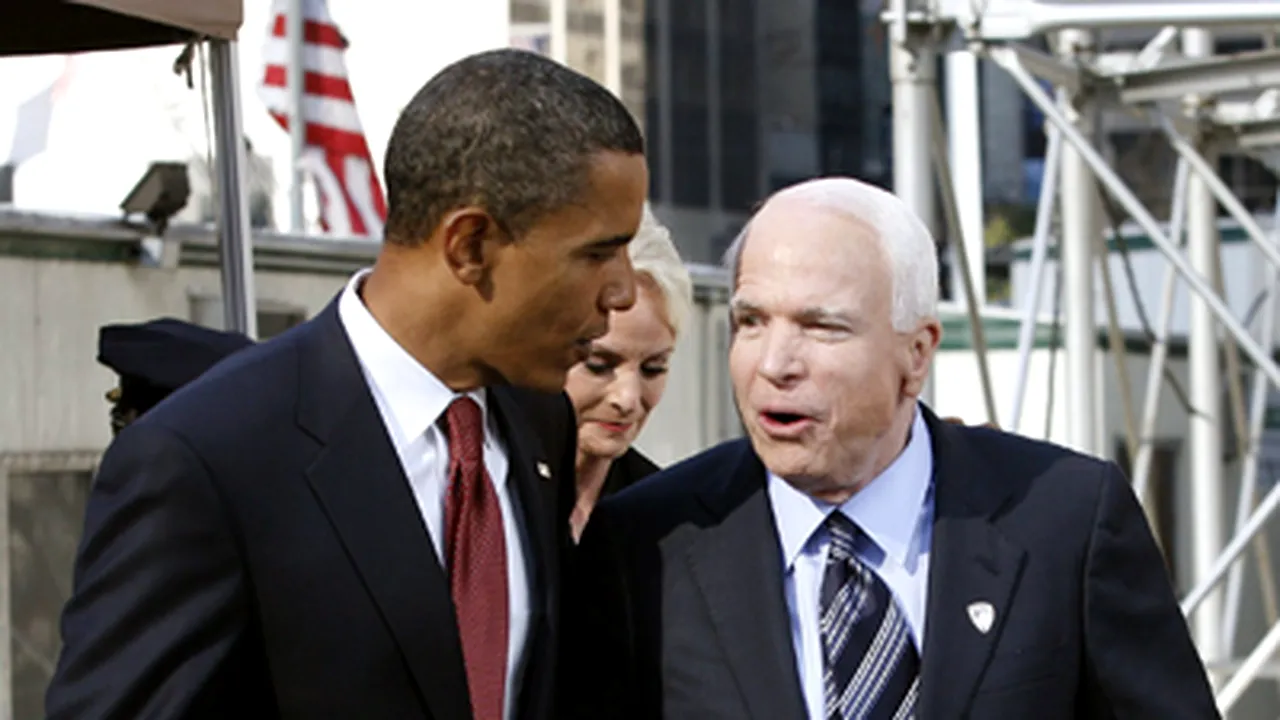 McCain îşi suspendă campania şi colaborează cu Obama pentru depăşirea crizei financiare