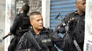 Lupte de stradă în Rio de Janeiro: Operaţiune spectaculoasă împotriva traficanţilor de droguri - VIDEO, FOTO