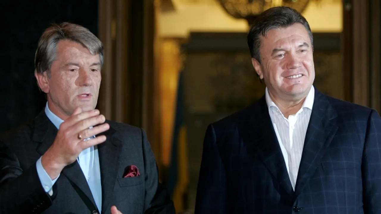 Viktor Iuşcenko şi Viktor Ianukovici ar fi încheiat un acord secret în vederea alegerilor
