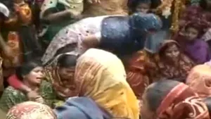 Tragedie în India: Peste 125 de persoane au murit intoxicate cu alcool - VIDEO