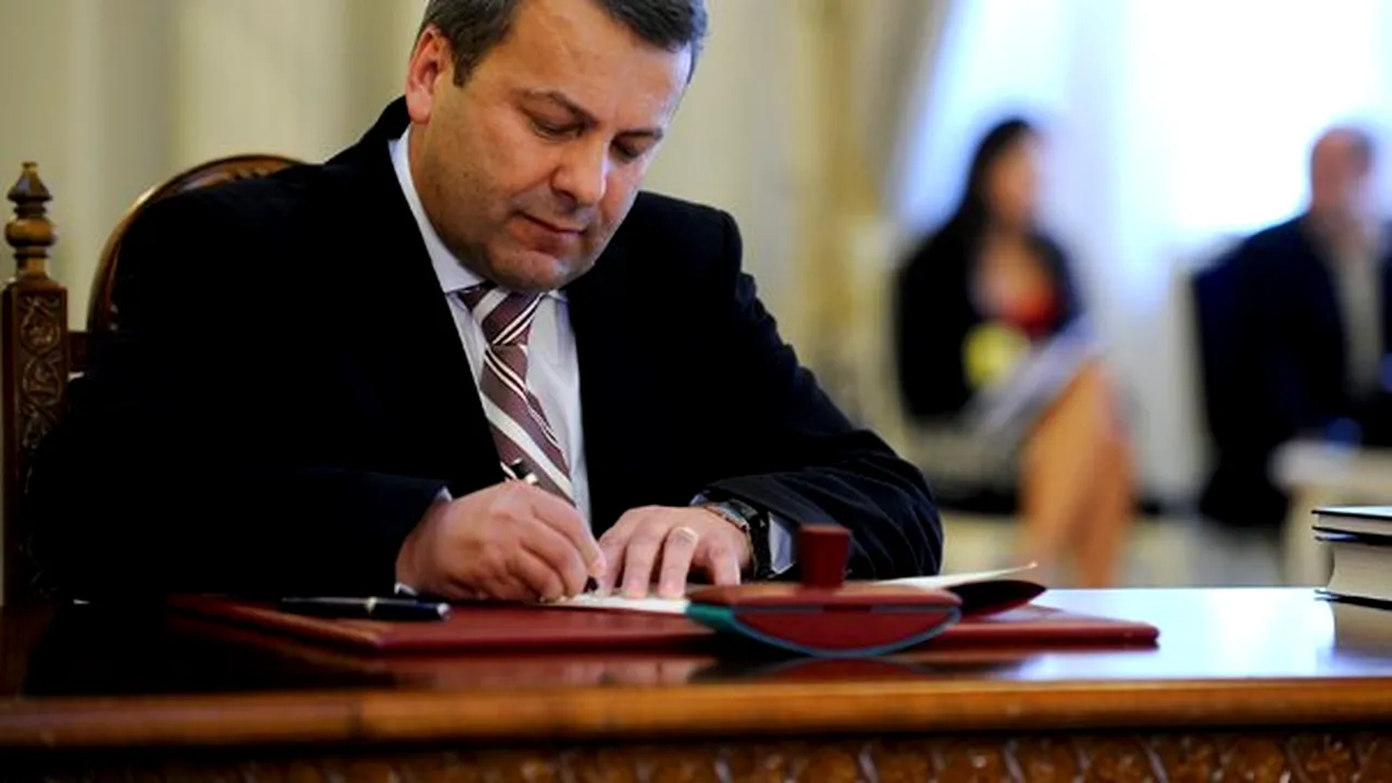 Ialomiţianu: Reduceri de personal vor fi efectuate în structuri care necesită costuri mari