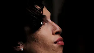 Amy Winehouse îşi doreşte un nou nas