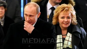 Divorţul lui Vladimir Putin, comentat pe larg în Rusia de către jurnalişti, politicieni şi analişti: 