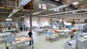 Grupul Continental va angaja 2.000 de persoane în companiile din România până în 2013