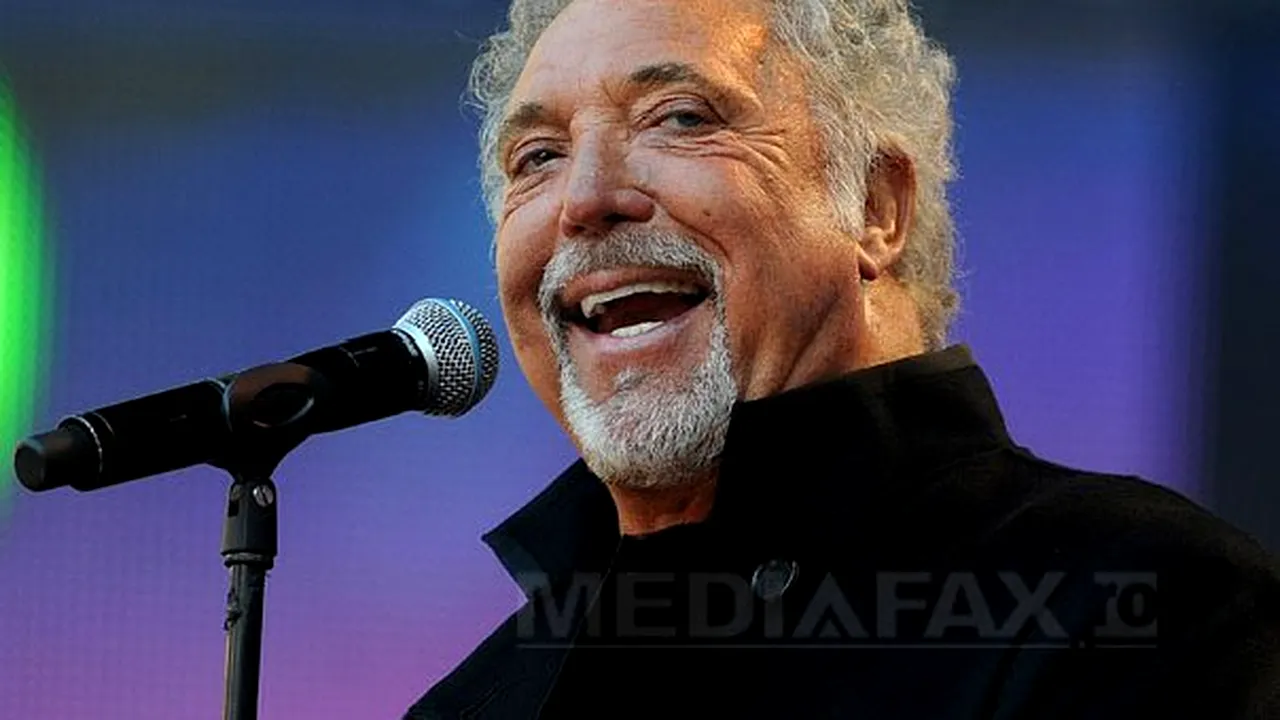 Tom Jones oferă fanilor săi posibilitatea de a cumpăra bilete la concerte programate în 2043