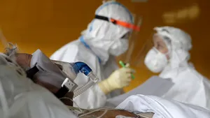 Lacăt pus pe vieţi omeneşti! Pacienţii cu boli autoimune care se tratau la Colentina sunt nevoiţi să caute sprijin în altă parte! 