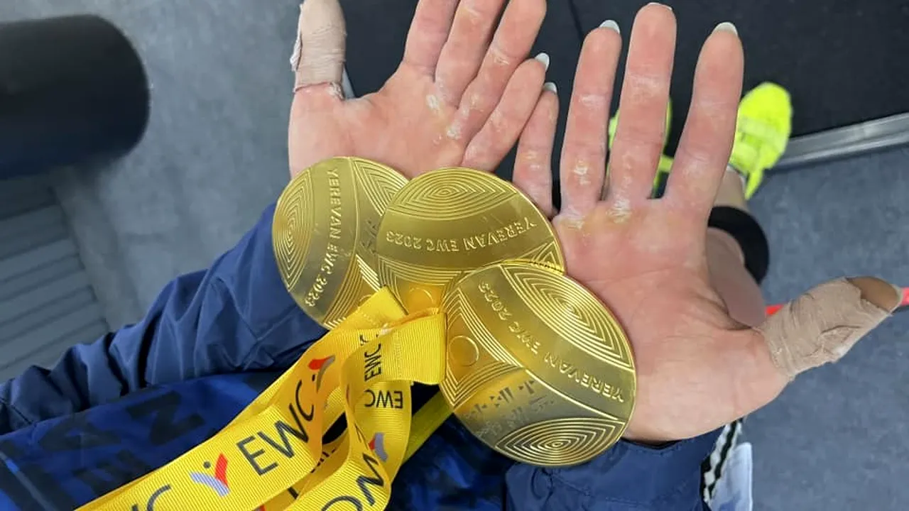 Mihaela Cambei, trei medalii de aur şi două recorduri continentale la europeanul de haltere