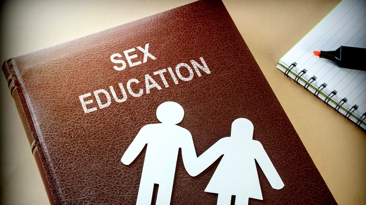 Costurile lipsei educaţiei sexuale sunt atât financiare cât şi sociale