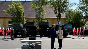 Polonia a semnat pentru 486 lansatoare de rachete HOMAR-A, similare cu HIMARS