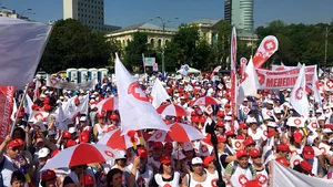 Federaţia Sanitas a strâns peste 50.000 de semnături pentru greva de avertisment. DATA de la care angajaţii din sănătate să intră în grevă generală