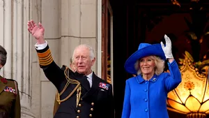Regele Charles îl felicită pe Nicușor Dan: „Ştiu că, sub conducerea dumneavoastră, nu numai că relaţia dintre ţările noastre va înflori, dar vom rămâne uniţi”