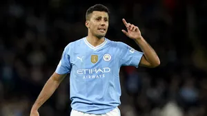 Rodri va lipsi la meciurile cu Villarreal și Aston Villa. Ce diagnostic a primit mijlocașul echipei Manchester City