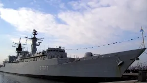 Ministrul Apărării: cele două fregate ale Marinei Militare vor fi modernizate
