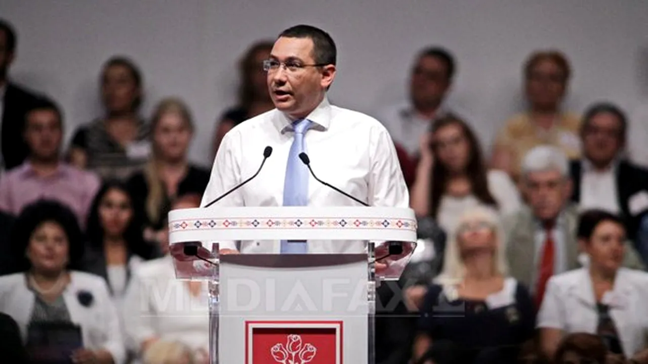ANALIZĂ: Ponta îşi începe campania cu mesaje anti-Băsescu, naţionaliste, patriotice şi religioase