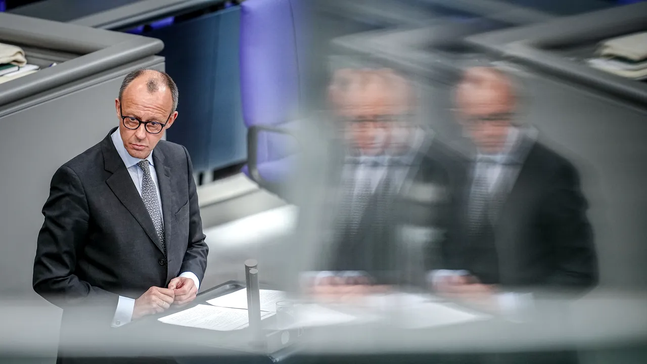 Liderul CDU şi-a anunţat candidatura la funcţia de cancelar al Germaniei. Friedrich Merz, favorit în cursa împotriva lui Olaf Scholz