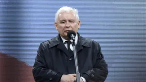 Jaroslaw Kaczynski denunţă intensificarea antisemitismului în Europa şi laudă 