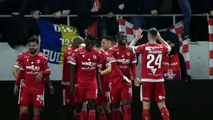 Dinamo Bucureşti dă trei jucători în echipa ideală a etapei a 26-a din Superligă