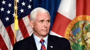 Declaraţiile unui episcop, la o slujbă alături de vicepreşedintele SUA: Spiritul demonic face ca o femeie să trăiască cu o altă femeie