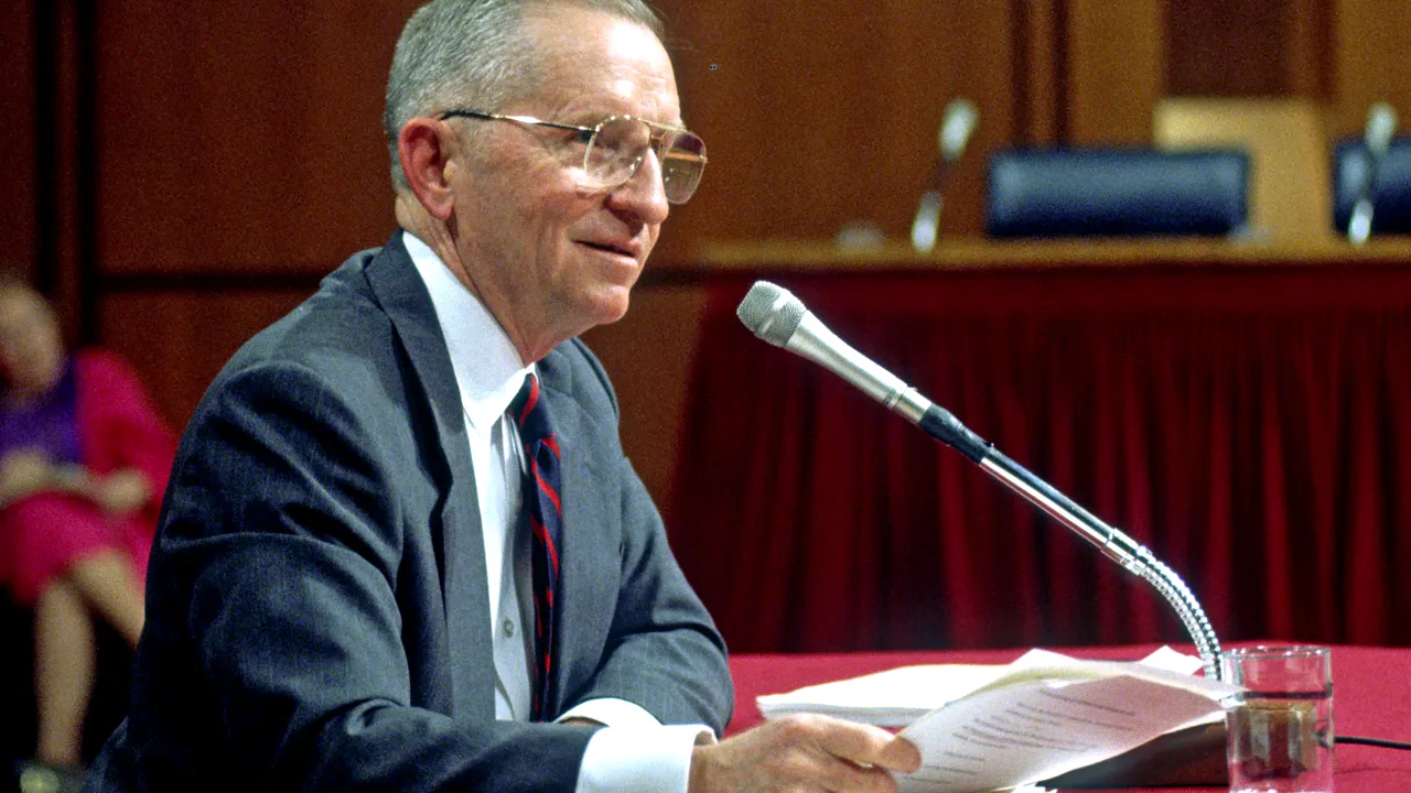 Miliardarul Ross Perot, fost candidat la funcţia de preşedinte al SUA, a decedat
