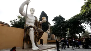 O replică a statuii împăratului Constantin cel Mare a fost creată cu ajutorul tehnologiei 3D