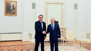 Bolsonaro, prieten cu Putin, anunţă că Brazilia va cumpăra motorină mai ieftină din Rusia