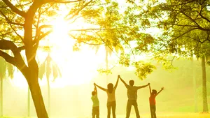 TOPUL celor mai fericite ţări de lume: Elveţia, pe primul loc. Moldovenii, mai fericiţi decât românii