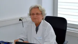 Extraordinara poveste a Rodicăi Mătuşa, îngerul copiilor infectaţi cu HIV. 