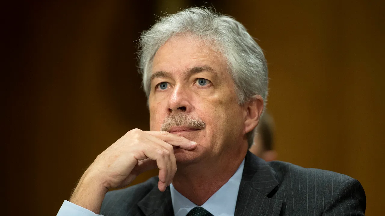 Joseph Biden l-a desemnat pe William Burns pentru funcţia de director al CIA