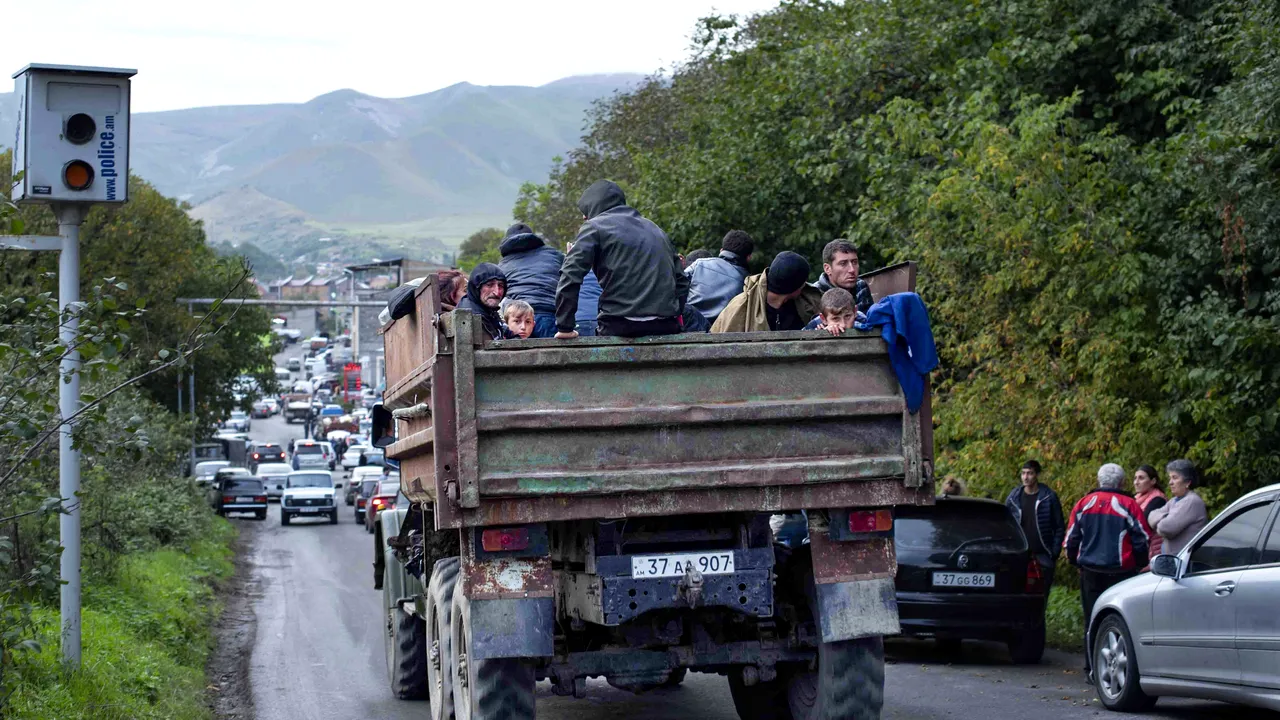 Criza din Nagorno-Karabakh: ONU face pregătiri pentru aproximativ 120.000 de refugiaţi