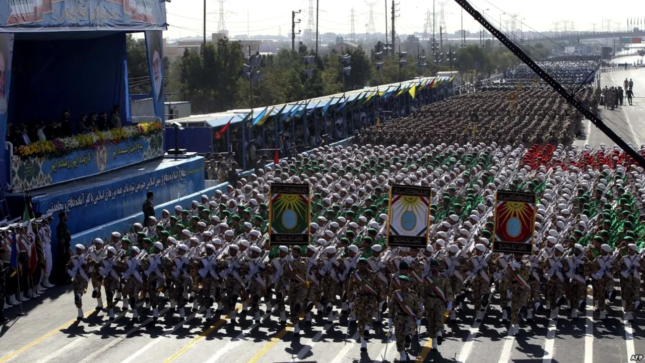 ATAC ARMAT în Iran în timpul unei parade militare. UPDATE: Bilanţul atentatului din Iran a ajuns la 29 de morţi şi 60 de răniţi. IMAGINI cu impact emoţional