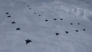 Avioane SUA au efectuat zboruri în apropierea Coreei de Nord, acuzată că pregăteşte un test nuclear