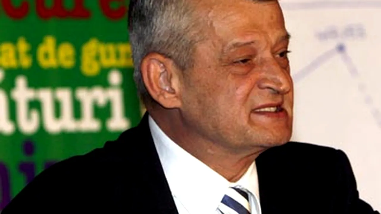 Politicienii din România, invitaţi de Oprescu să guste dintr-un cârnat gigant