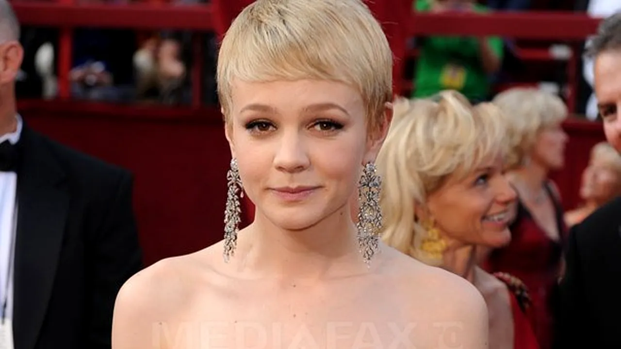  Carey Mulligan s-a căsătorit sâmbătă cu cântăreţul Marcus Mumford