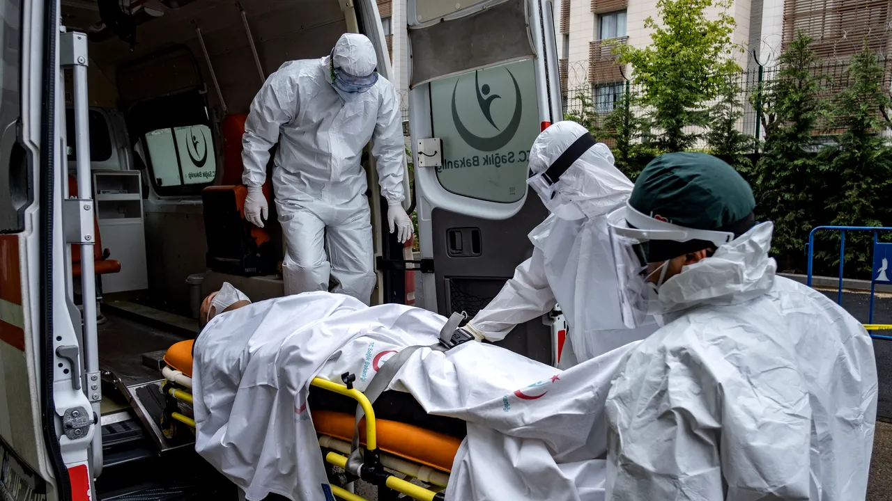 Bilanţul epidemic a ajuns la 33.964 de morţi în Italia / În total, 235.278 de cazuri de coronavirus