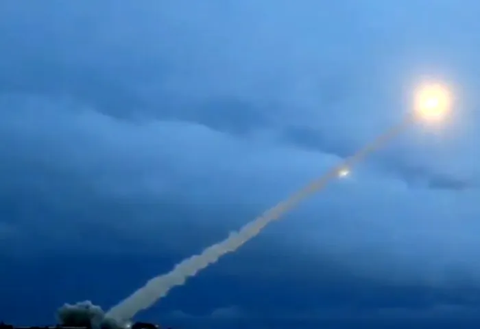 Breaking News Alertă: Rachetă iraniană doborâtă în spațiul aerian al NATO