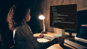 BenQ lansează monitorul RD280UG, noul flagship din seria dedicată programatorilor