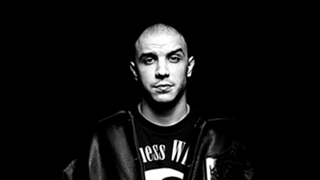 GuessWho cântă cu Agresiv, Grasul XXL, Spike şi Maximilian la videochat-ul apropo.ro