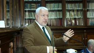 Un fost consilier prezidențial spune că România ar trebui să contribuie cu trupe în Ucraina, alături de Franţa și Marea Britanie, după acordul de pace