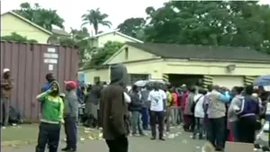 Armata, mobilizată în Africa de Sud pe fondul intensificării atacurilor contra imigranţilor