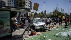 Numeroşi răniţi, în urma unui atac terorist produs în Tel Aviv