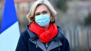 Valérie Pécresse l-ar putea învinge pe Emmanuel Macron în scrutinul prezidenţial din Franţa -sondaj 