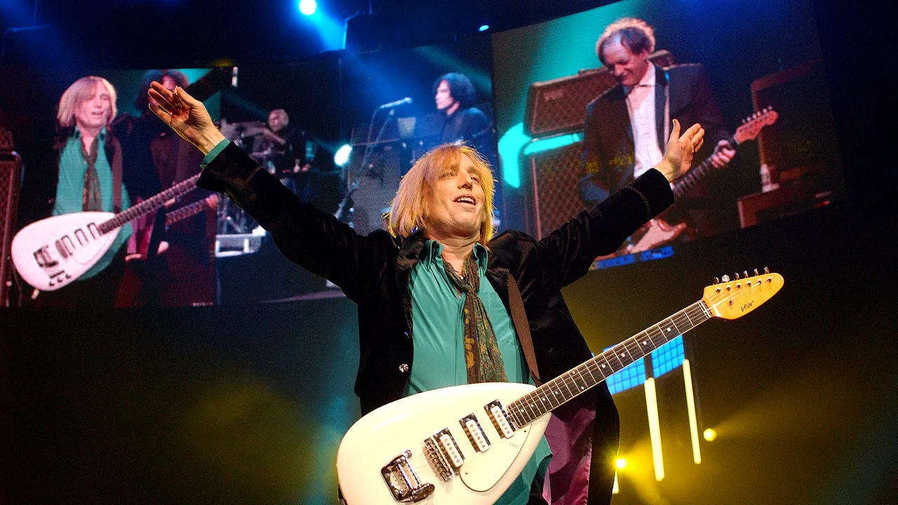Tom Petty, Chris Cornell, Roger Moore, printre celebrităţile internaţionale de la care ne-am luat rămas bun în 2017
