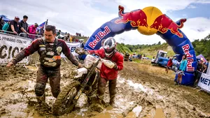 Red Bull Romaniacs 2022 turns up the adrenaline with MILWAUKEE® in the extreme competition in Sibiu