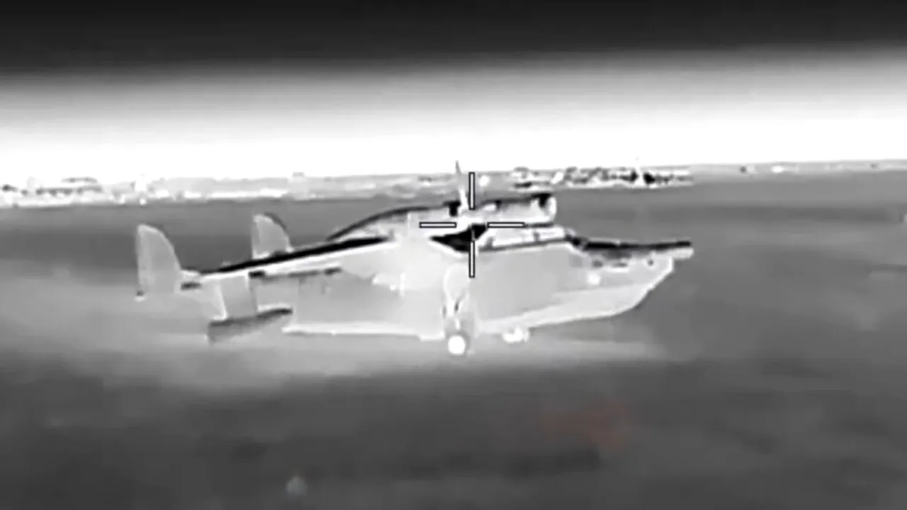 Ucraina a lovit pentru prima dată două avioane amfibii în Crimeea ocupată