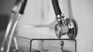 Măsurile luate în cazul doctoriţei din Brăila cu haine murdare şi care mirosea a urină